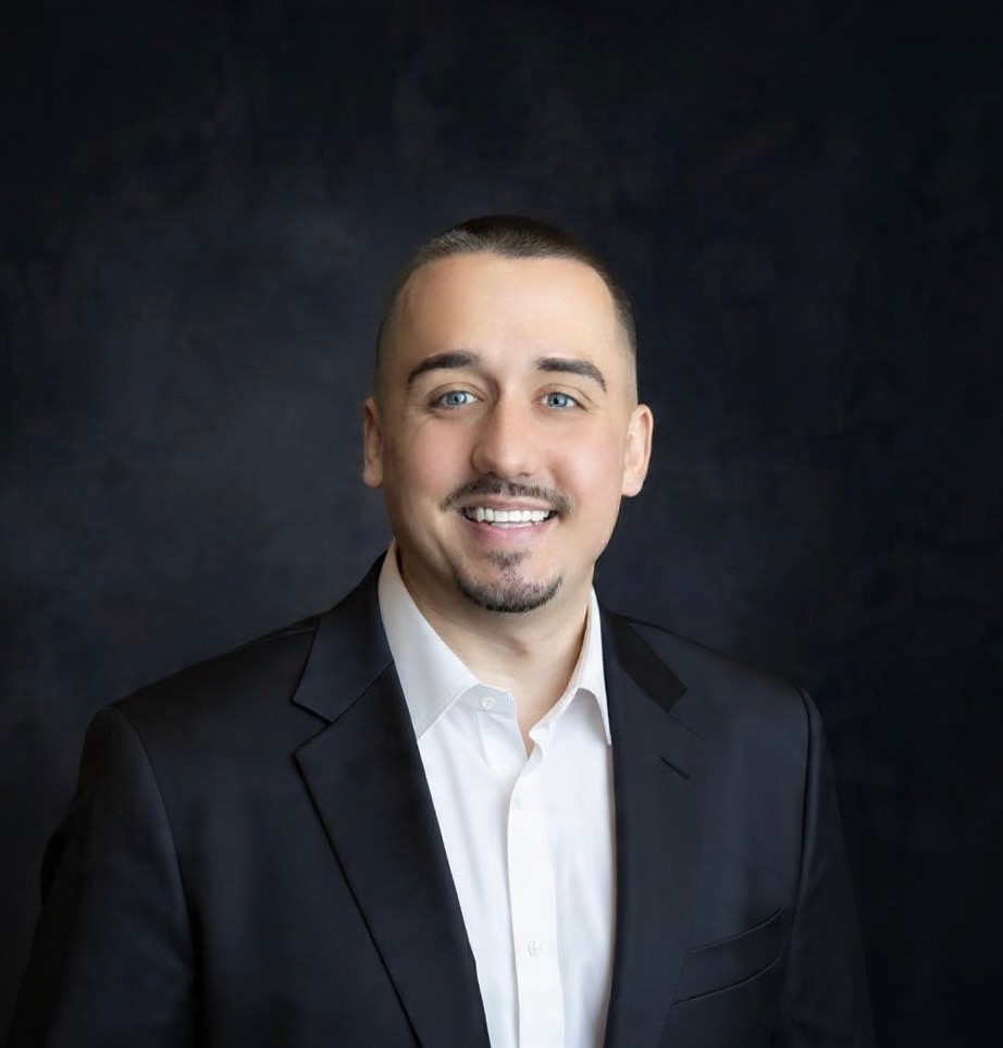 Cameron Cowart - Ocala FL Realtor specializing in horse farms and luxury homes